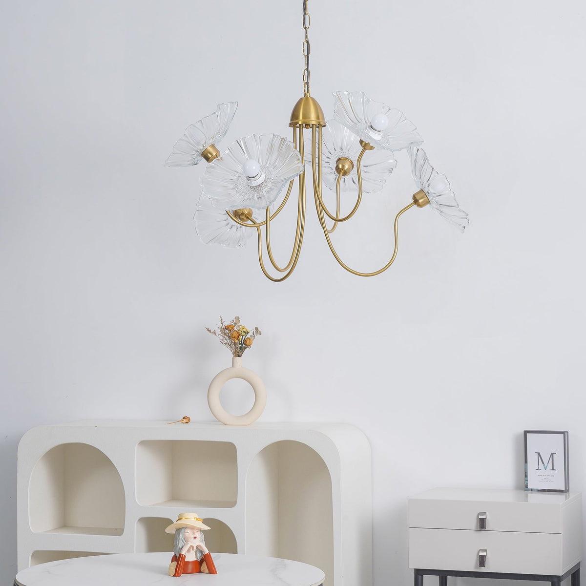 Art Deco Chandelier & Vintage Leaf Shade Design