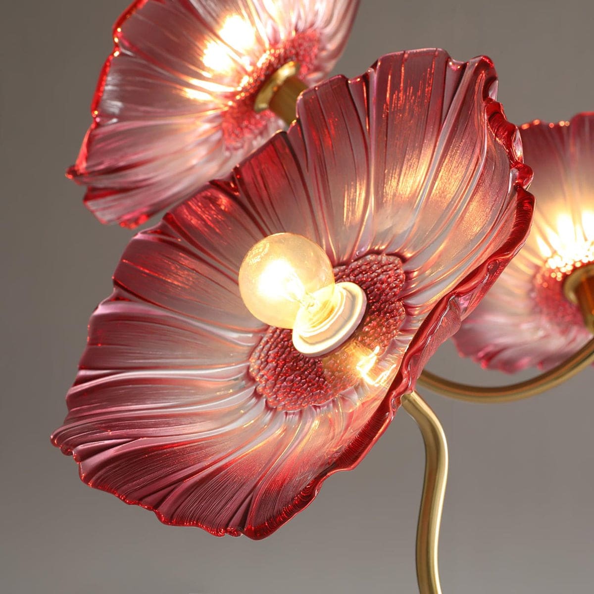 Art Deco Chandelier & Vintage Leaf Shade Design