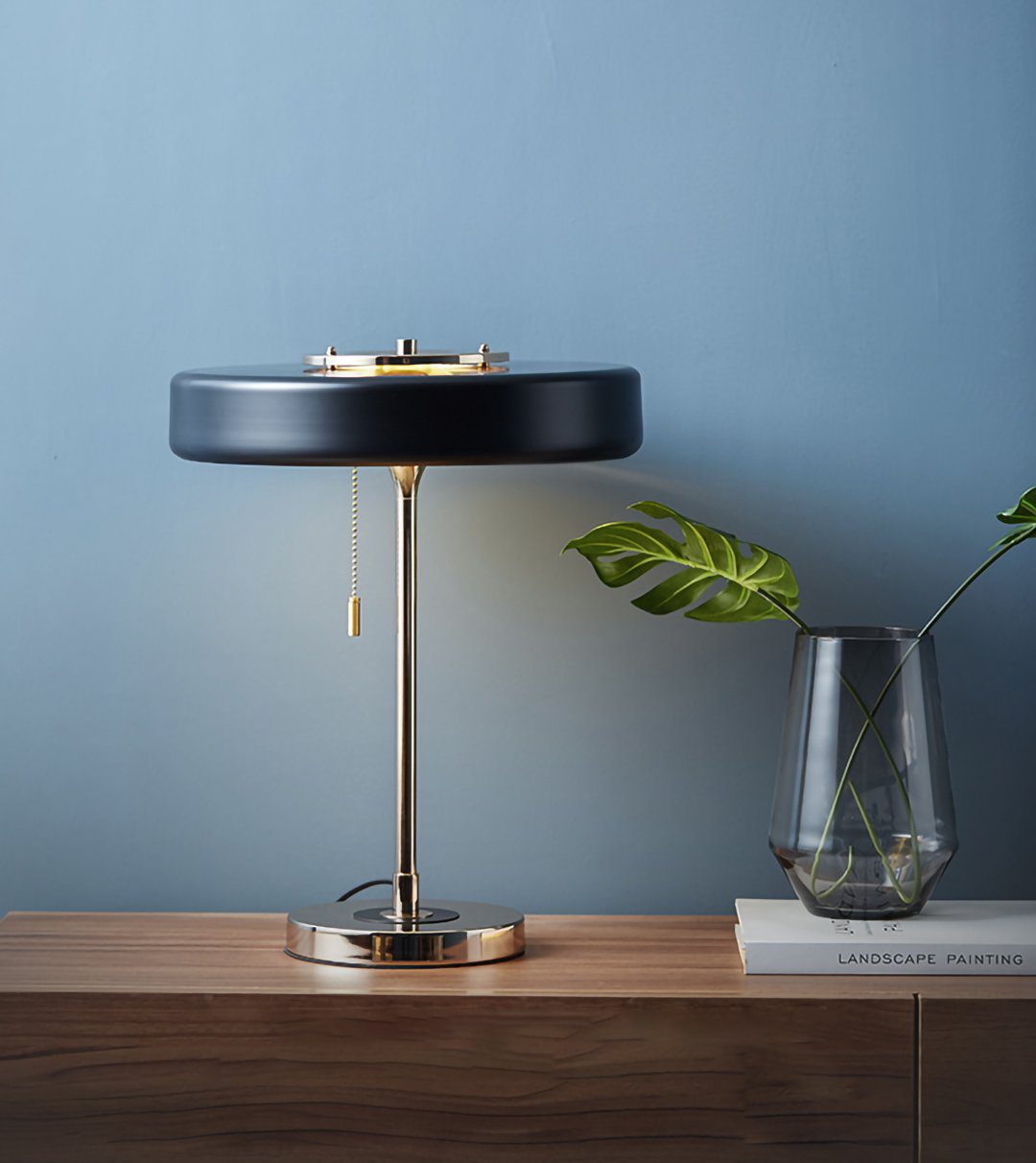 Medium Rotary Table Lamp – Sleek and Sophisticated