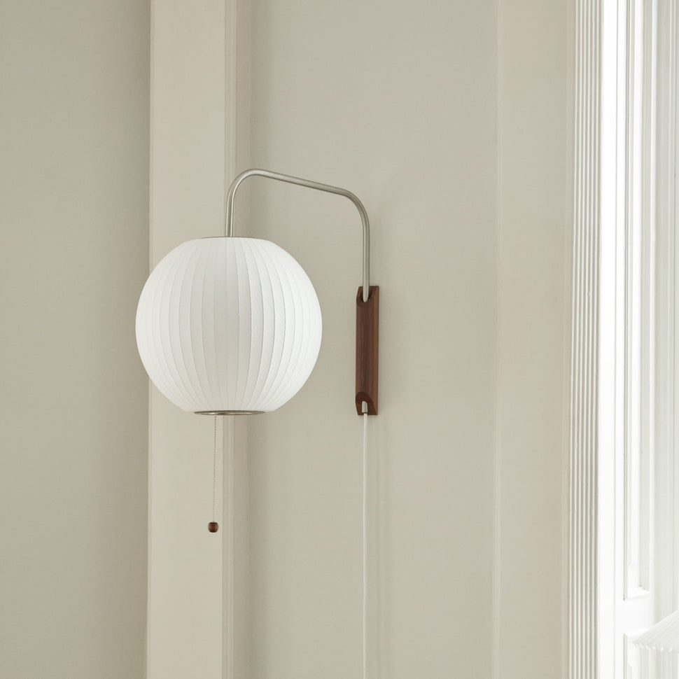 Mid-Century Wall Lamp – Adjustable Bubble Design