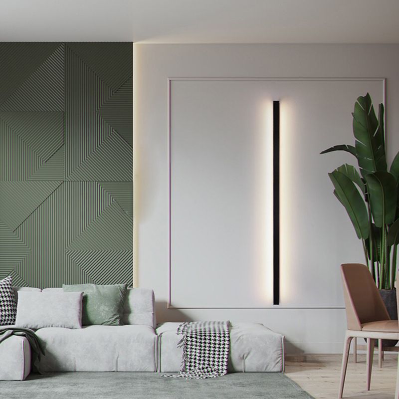 Minimalist Linear Wall Lamp – Modern Metal & Acrylic Design