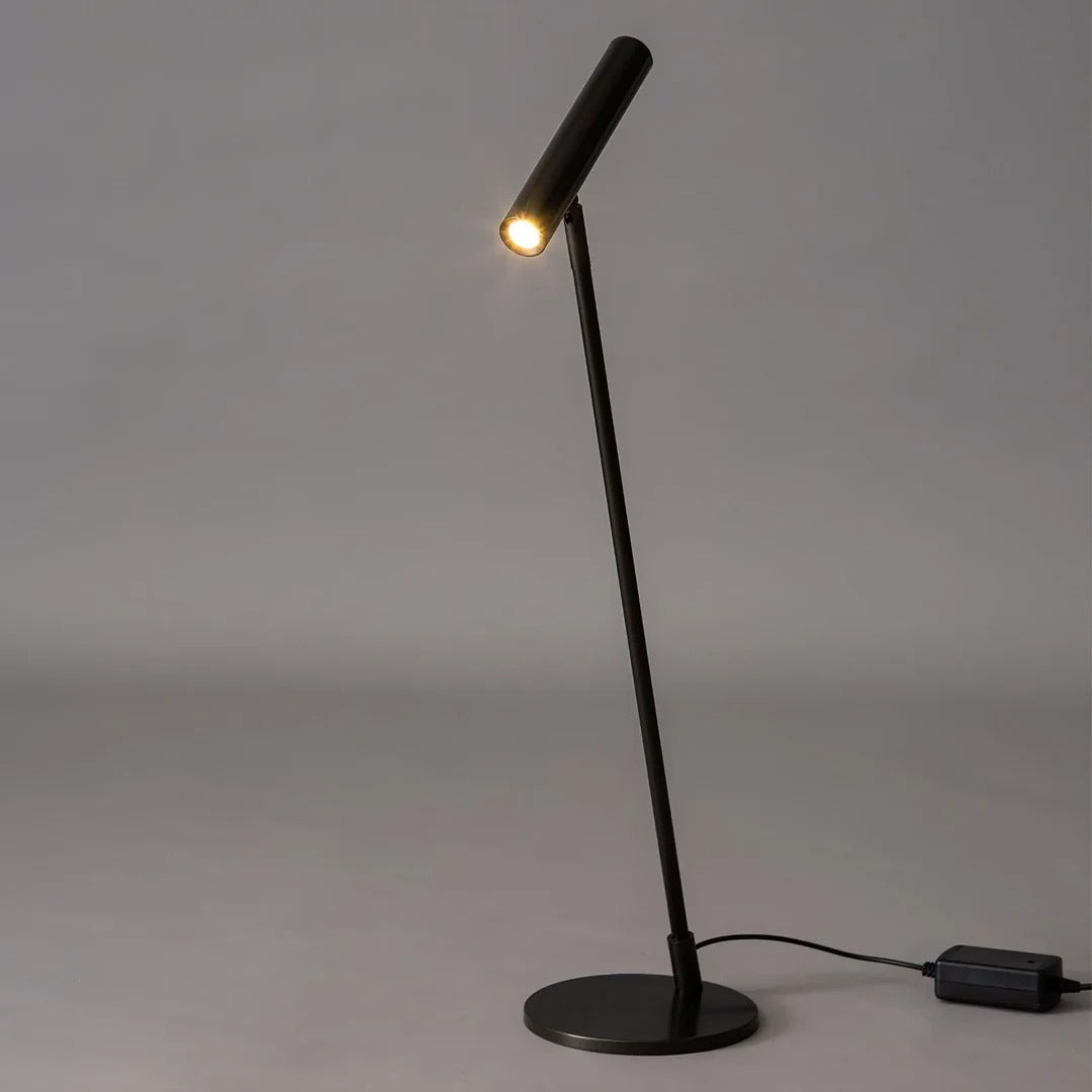 Minimalist Metal Table Lamp - Adjustable