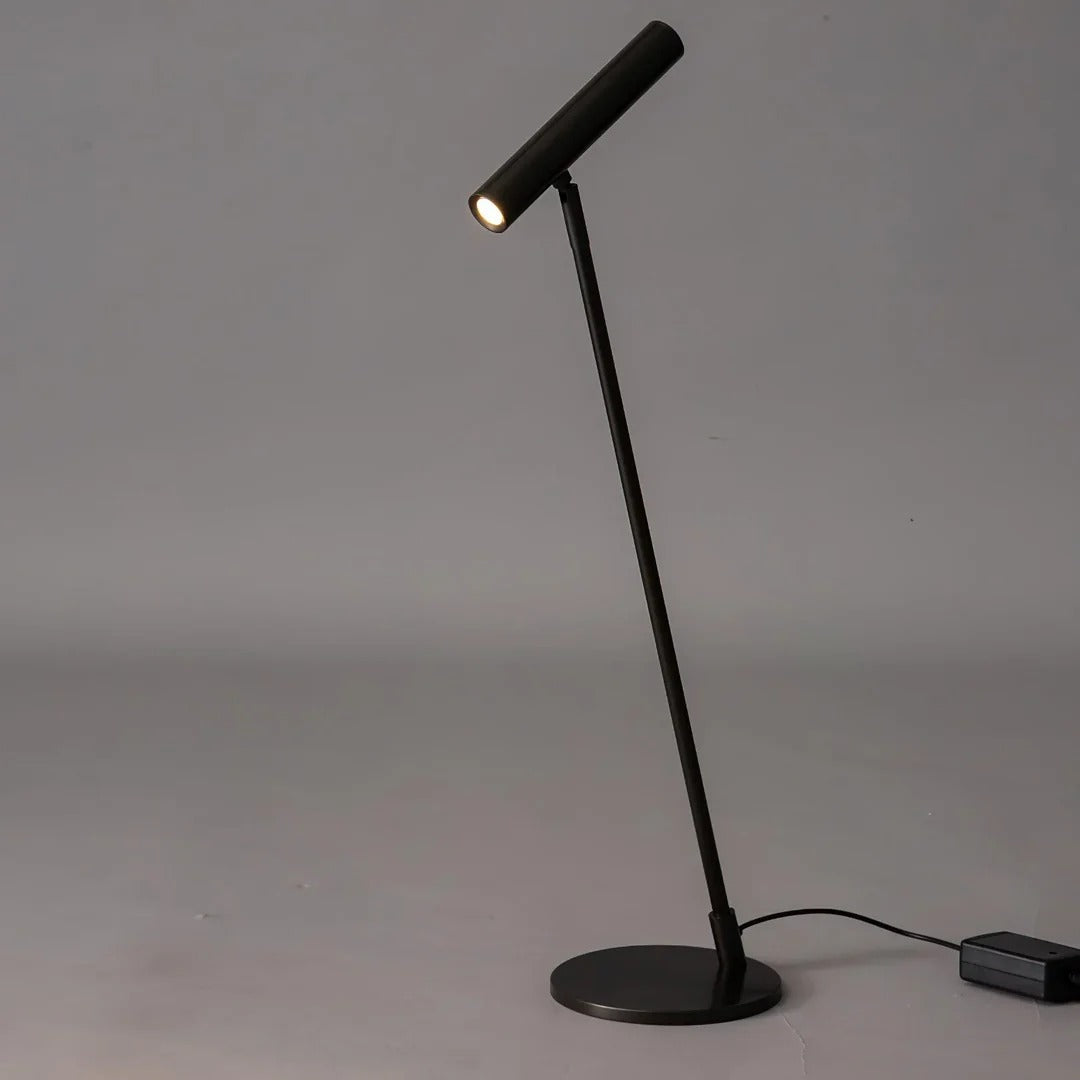 Minimalist Metal Table Lamp - Adjustable