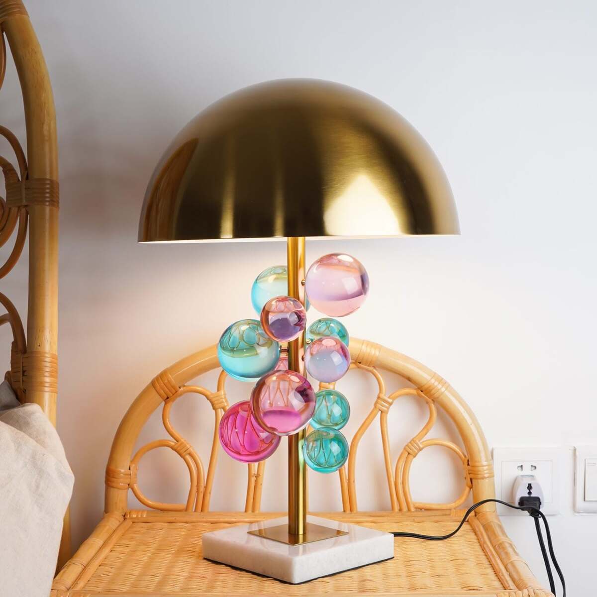 Modern Crystal Table Lamp – Brass Dome & Glass Orbs