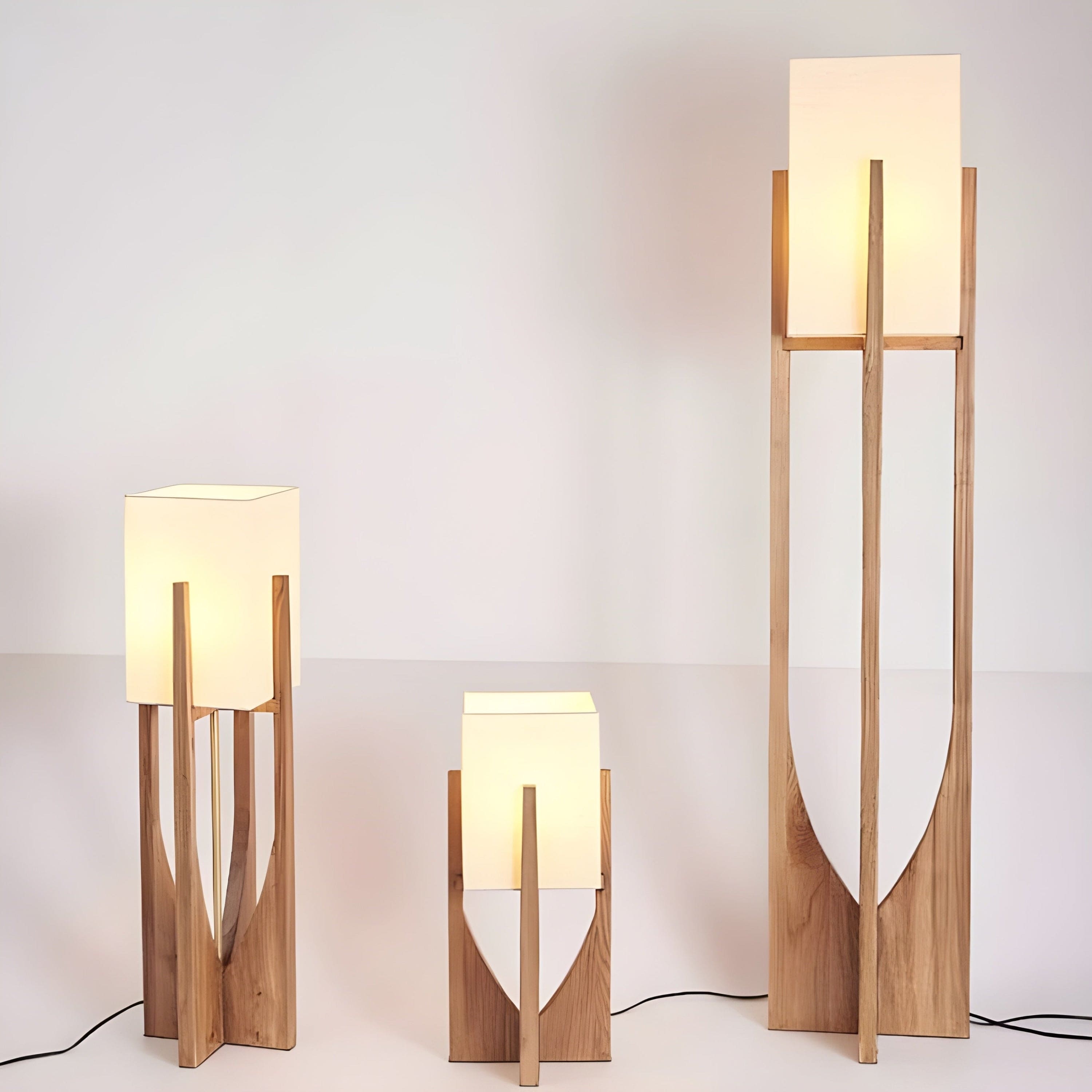 Modern Japanese Floor Lamp – Mid-century Design