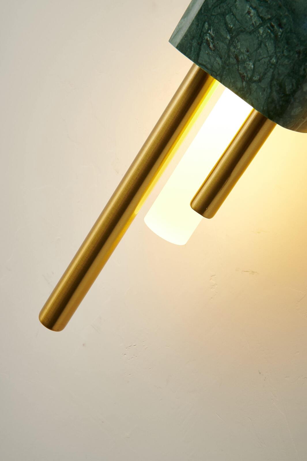 Modern Marble & Brass Wall Light - Minimalist Design