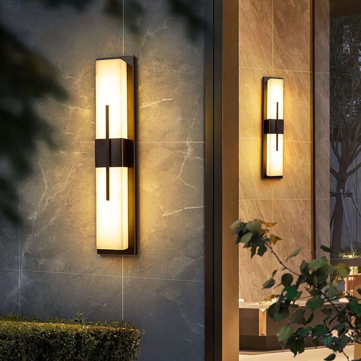 Modern Vertical Outdoor Wall Light – Waterproof LED Sconce, Garden & Porch