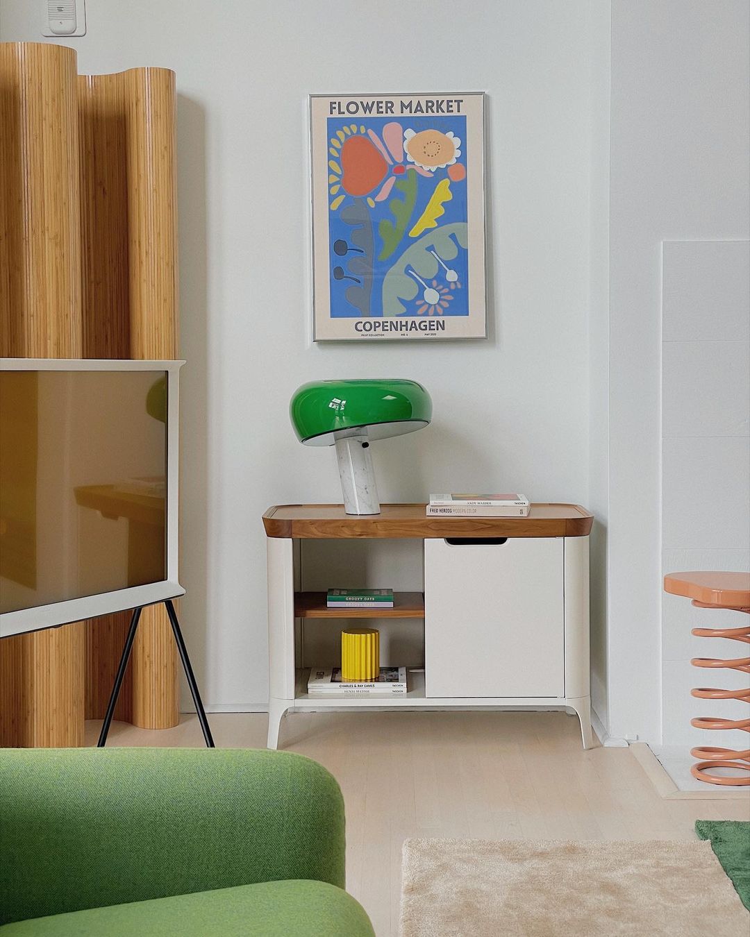 Minimalist Cylindrical Table Lamp with Dome Shade