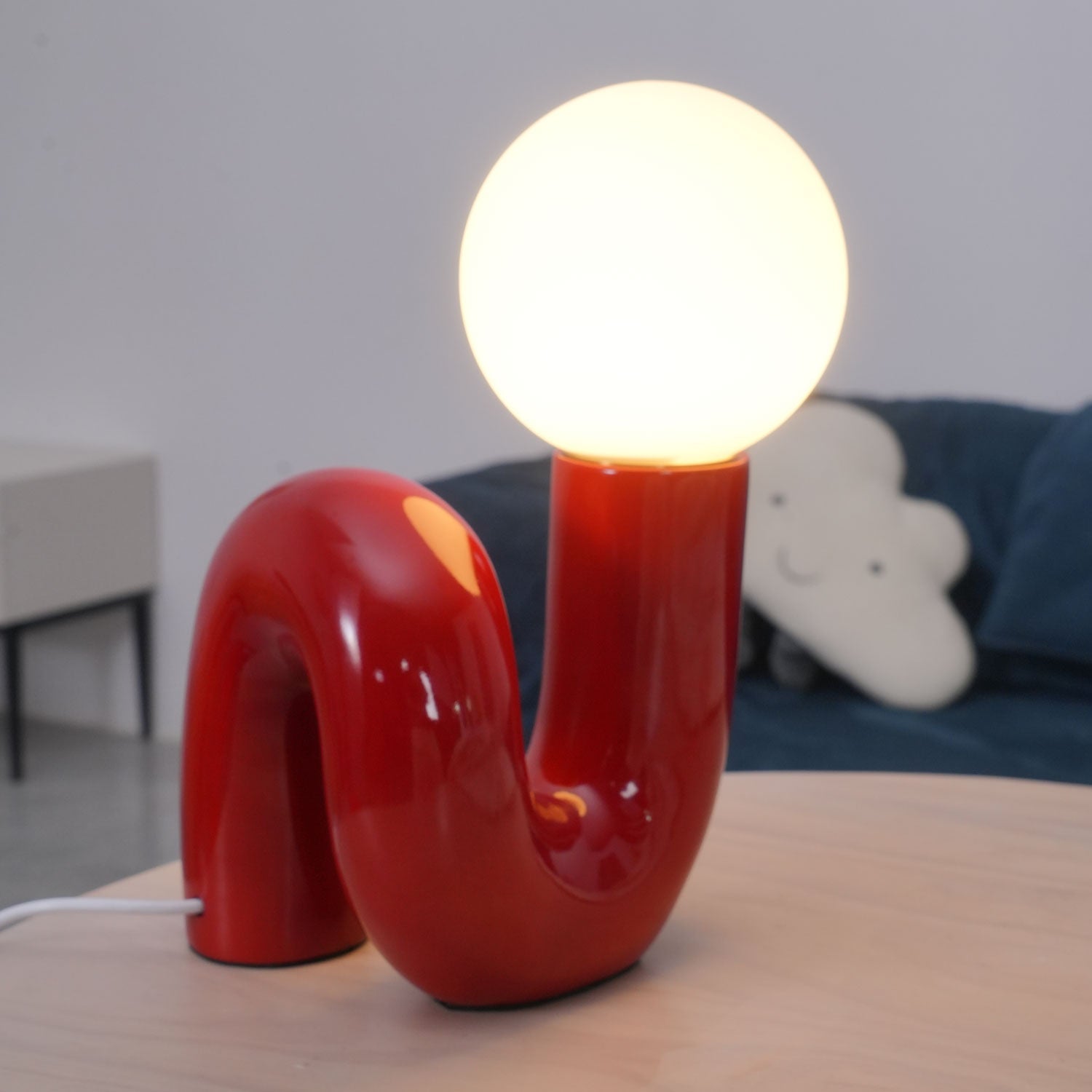 Contemporary Table Lamp with Voluminous N-Shaped Base