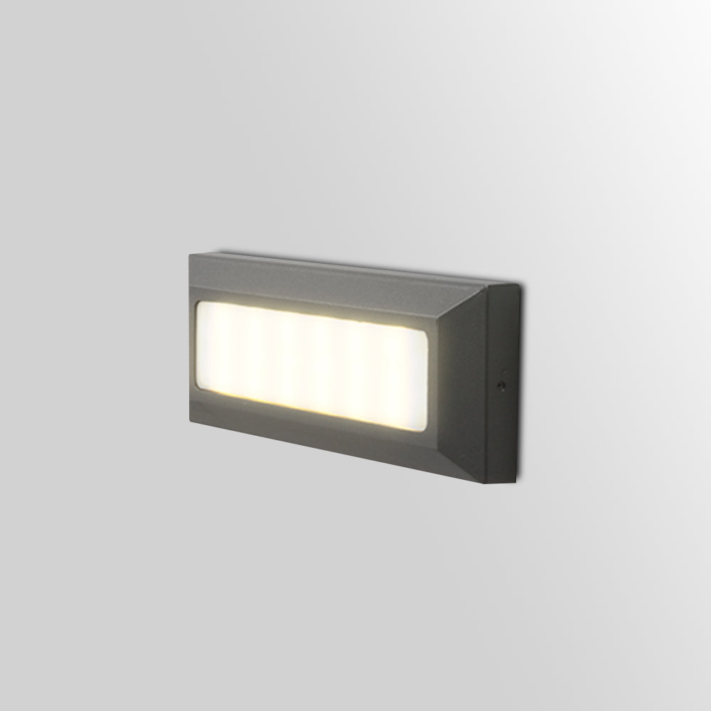 Outdoor Deck Step Light with Cozy Evenings