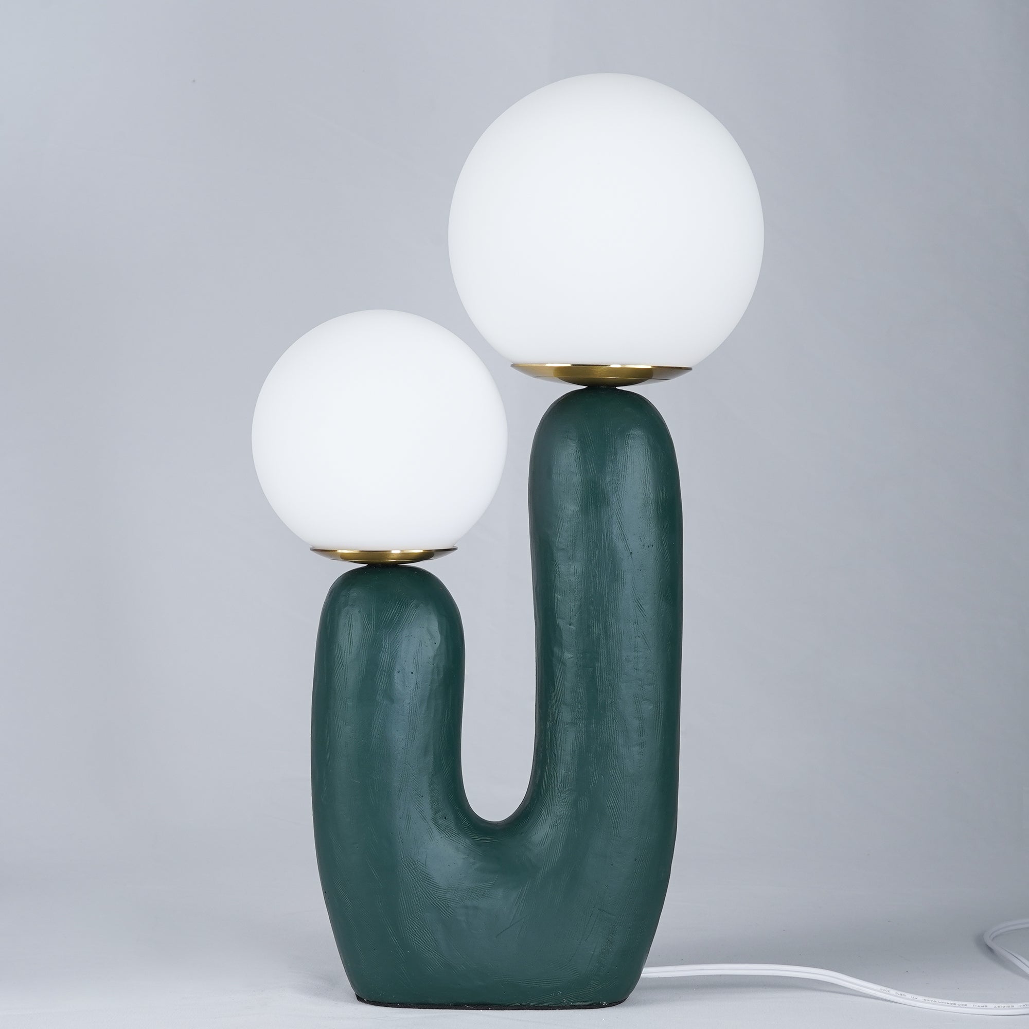 Resin Table Lamp – Modern Nordic Design & LED Light