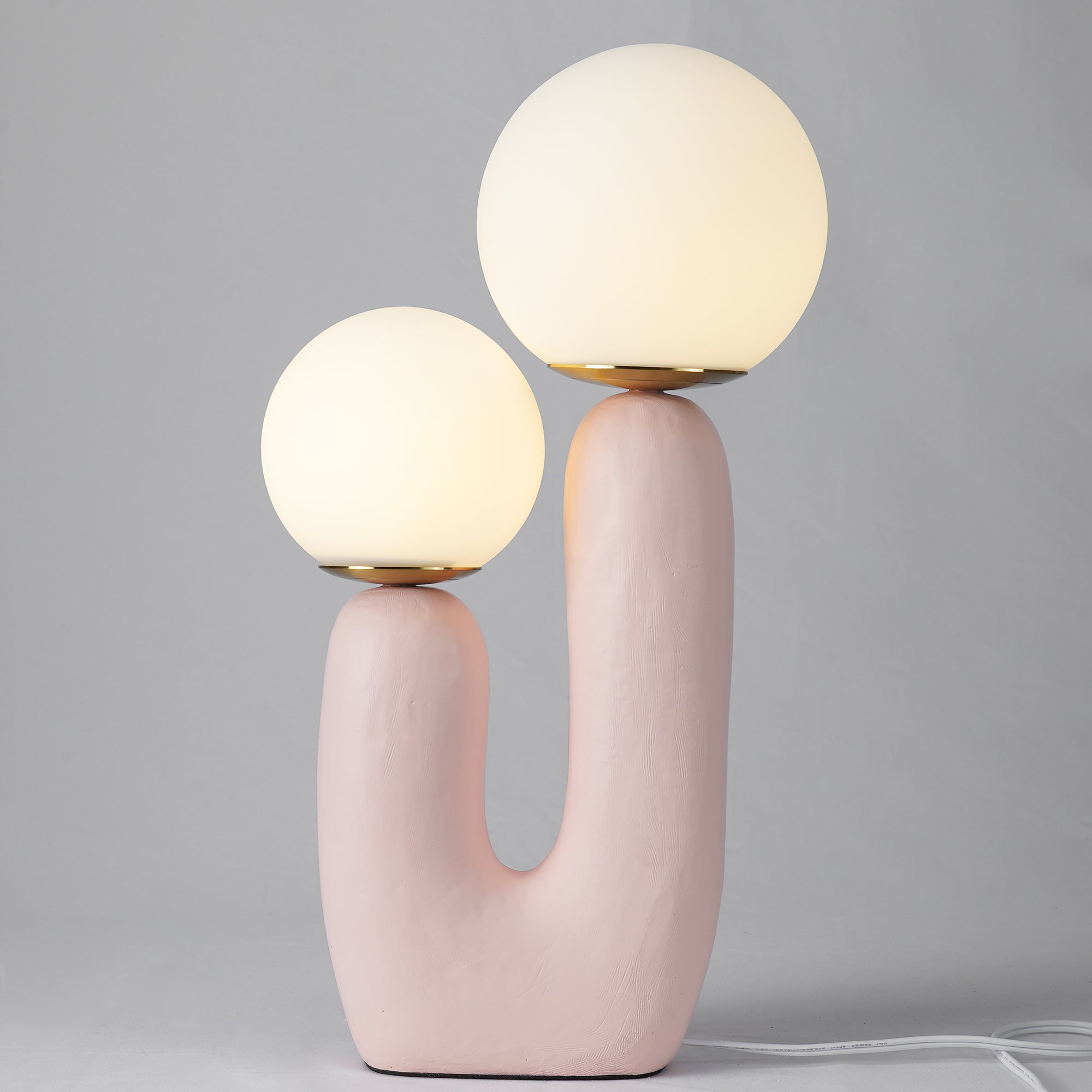 Resin Table Lamp – Modern Nordic Design & LED Light