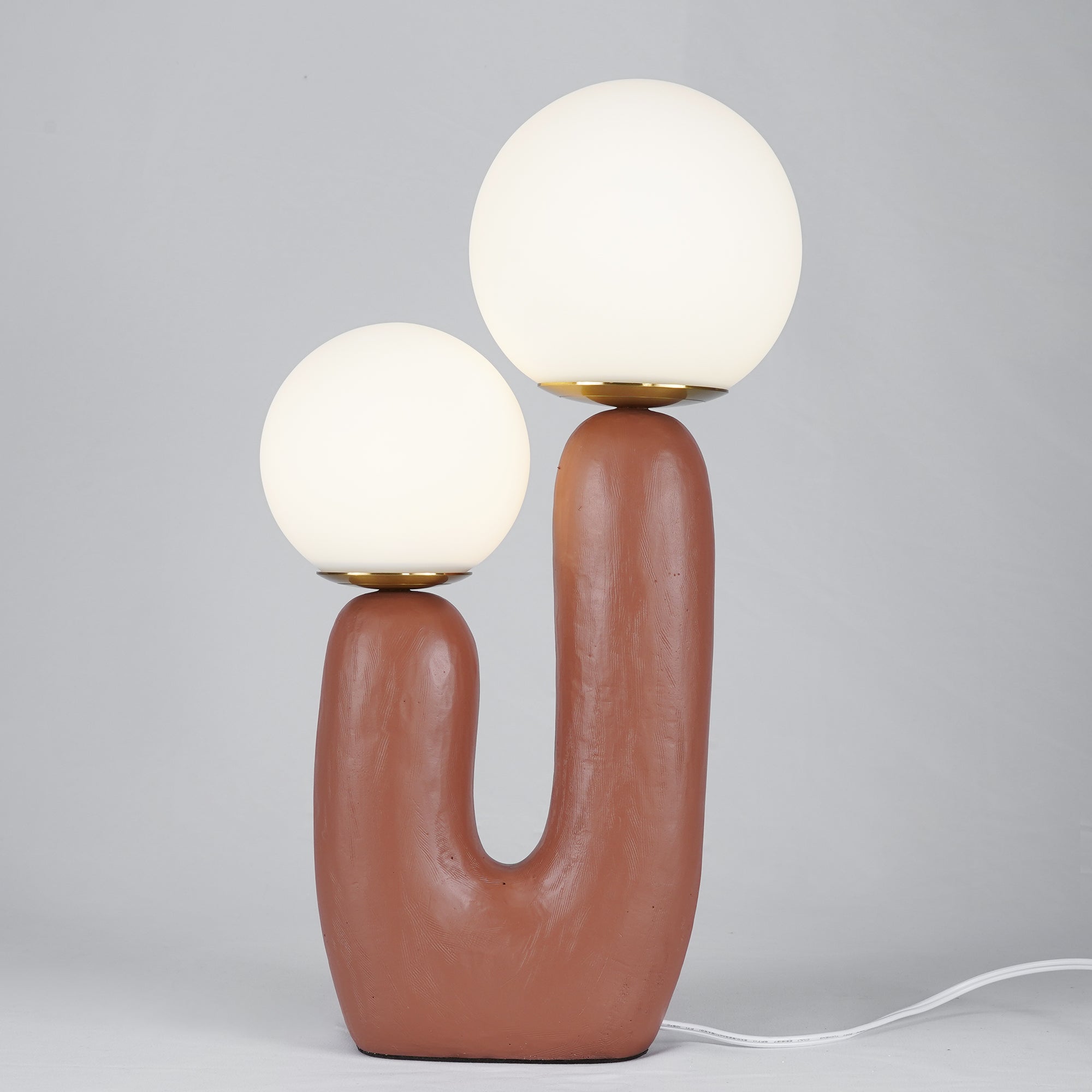 Resin Table Lamp – Modern Nordic Design & LED Light