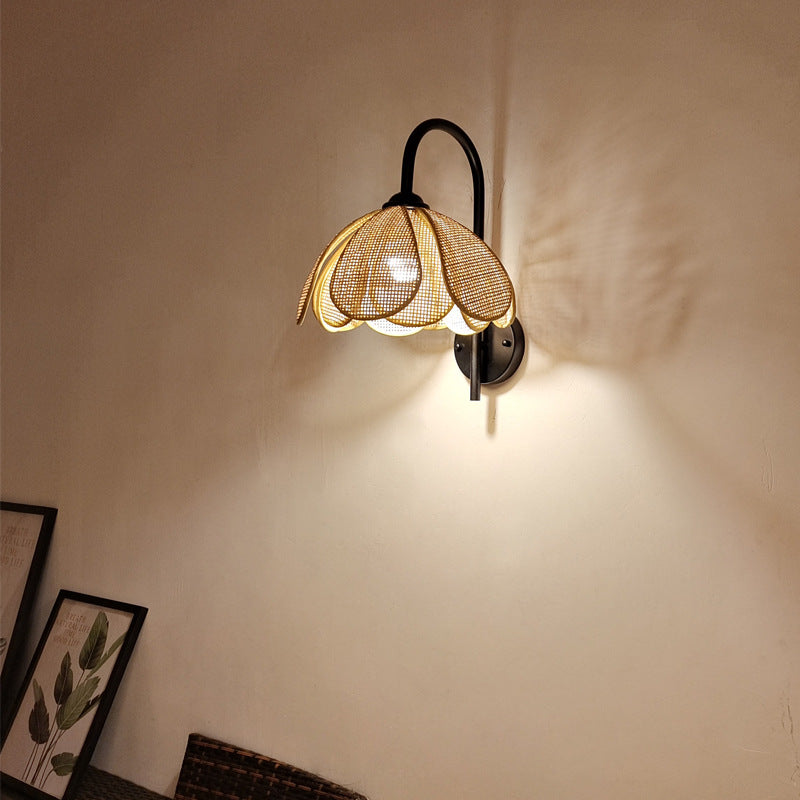 Retro Rattan Wall Sconce Lamp