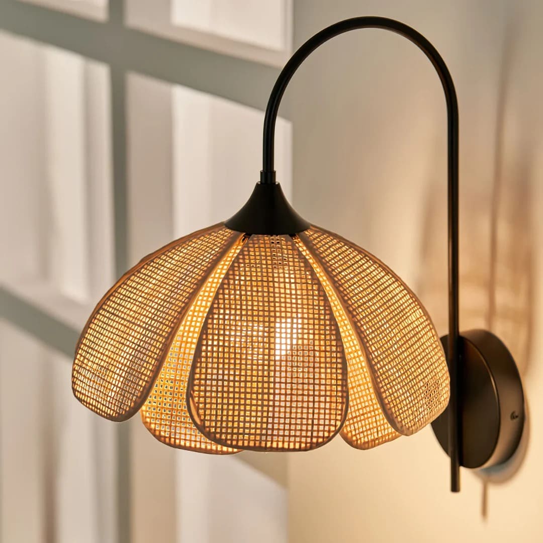 Retro Rattan Wall Sconce Lamp