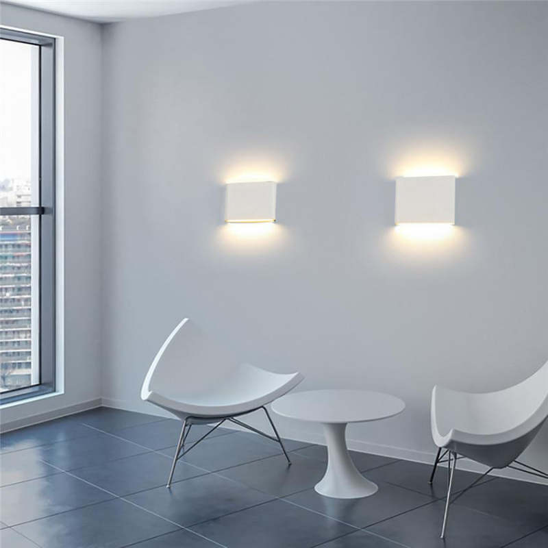 Sleek Outdoor LED Wall Light – Waterproof, Warm or Cool Lighting