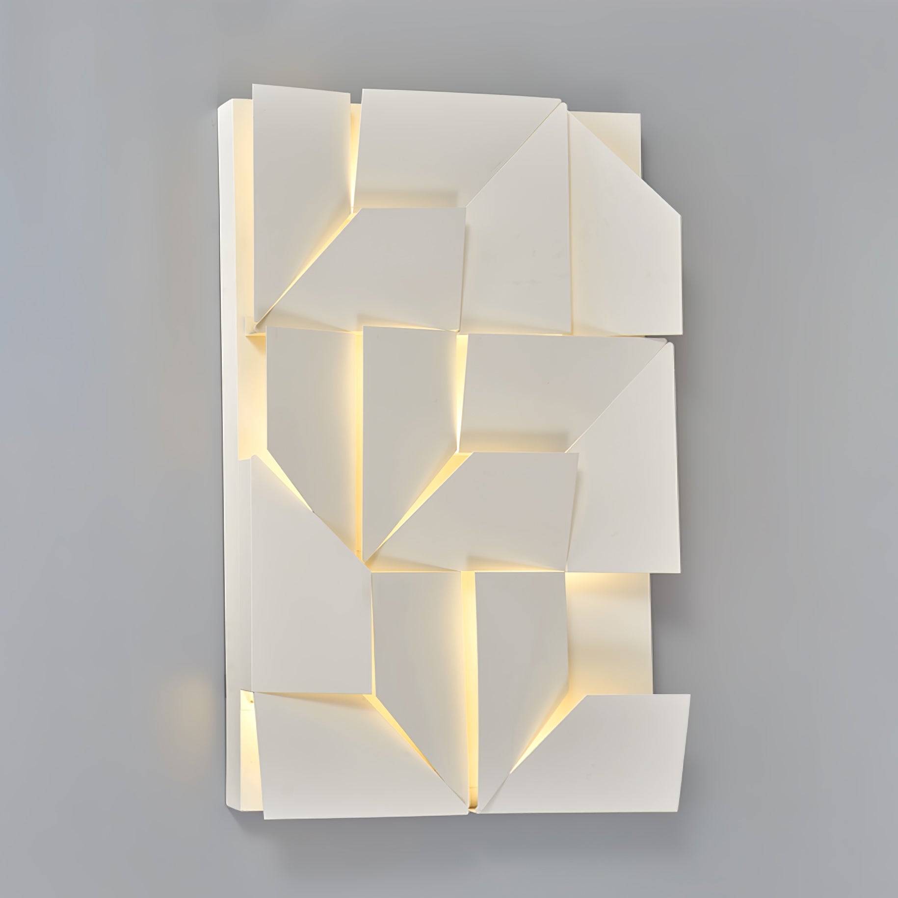 Stylish Italian Wall Sconce – Modern LED Design