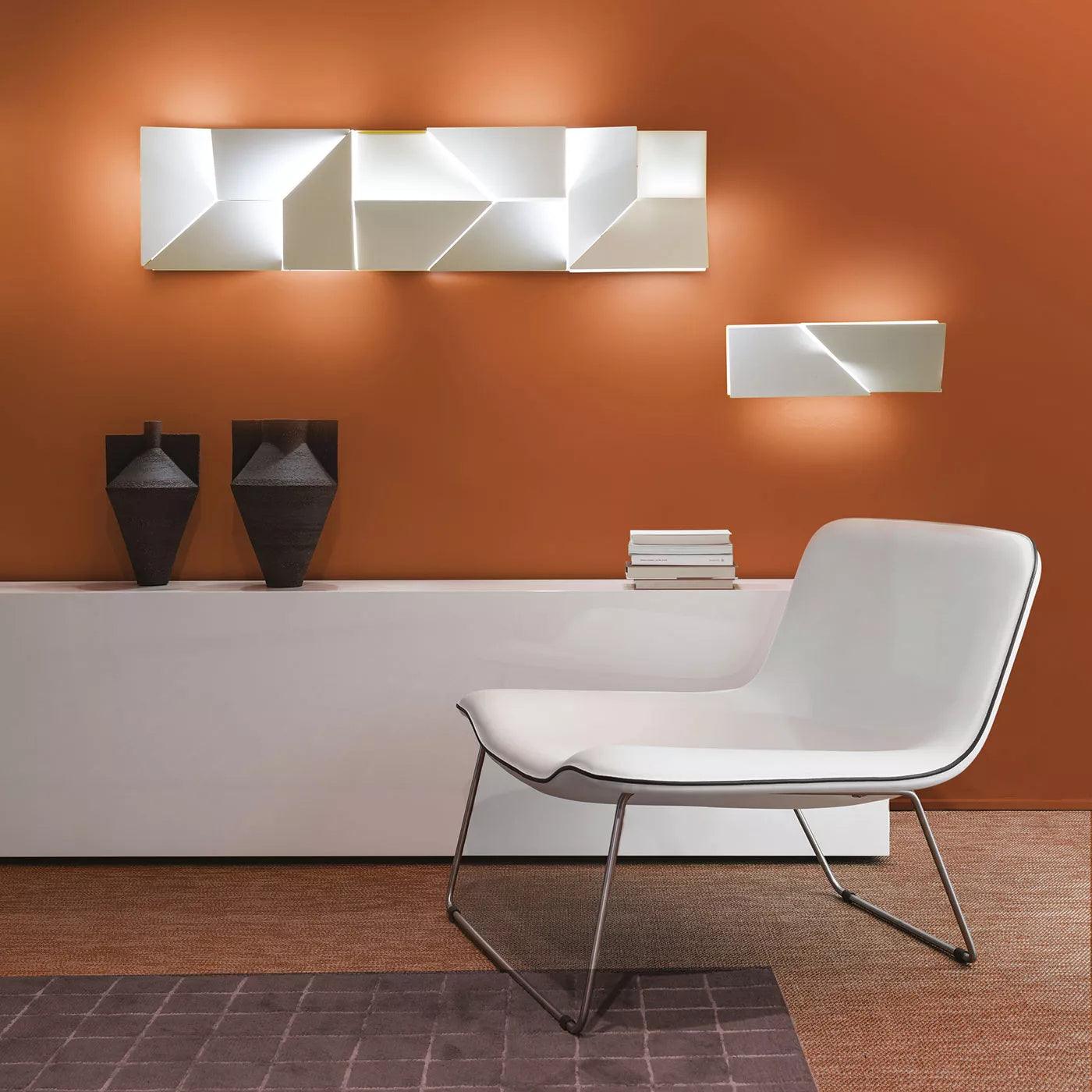 Stylish Italian Wall Sconce – Modern LED Design