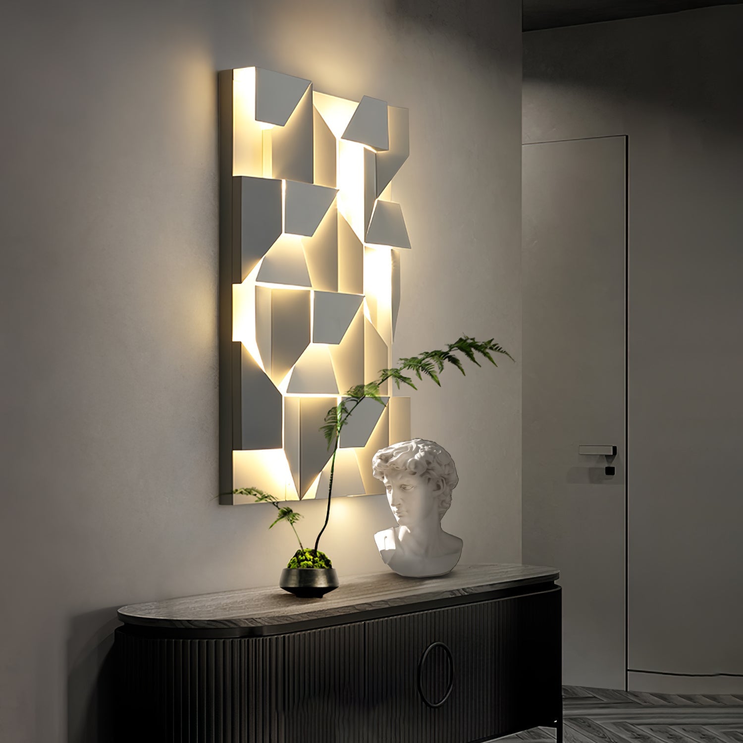 Stylish Italian Wall Sconce – Modern LED Design