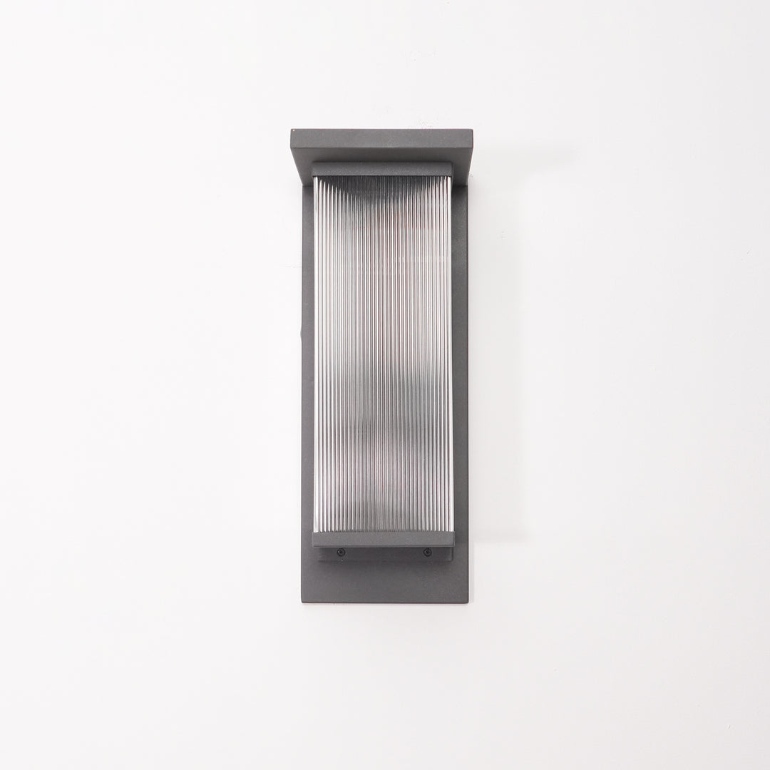 Modern Solar Outdoor Wall Fixture – Rectangular Design, Energy-Efficient