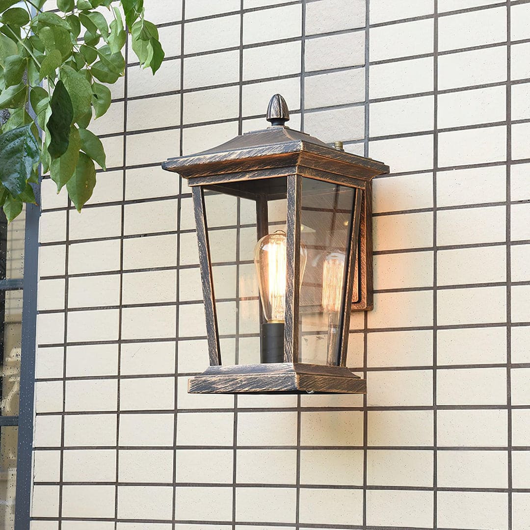 Vintage Industrial Outdoor Wall Lamp – Weather-Resistant Lantern Design
