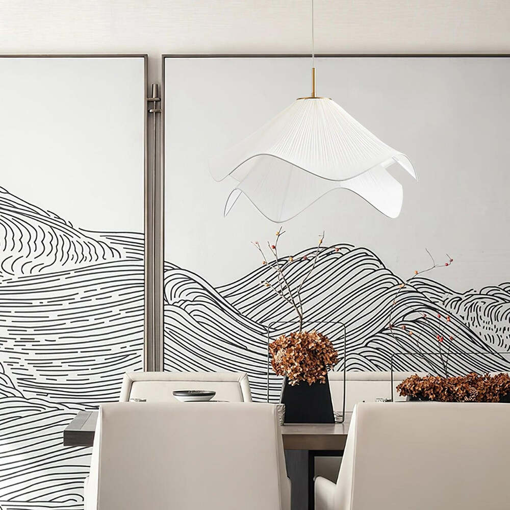 Contemporary Pendant Lamp & Effortless Brass Elegance
