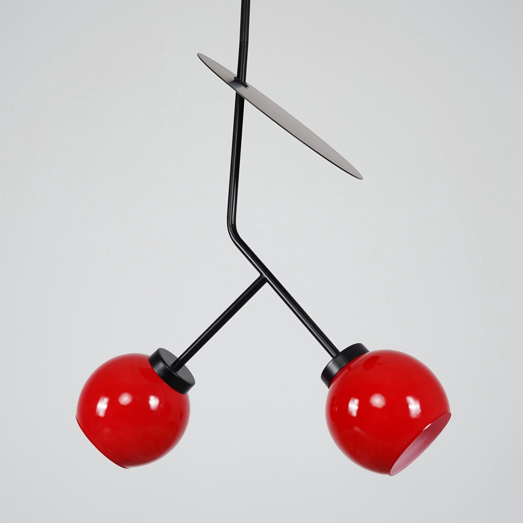 Mid-Century Modern Pendant Light – Minimalist Highlight