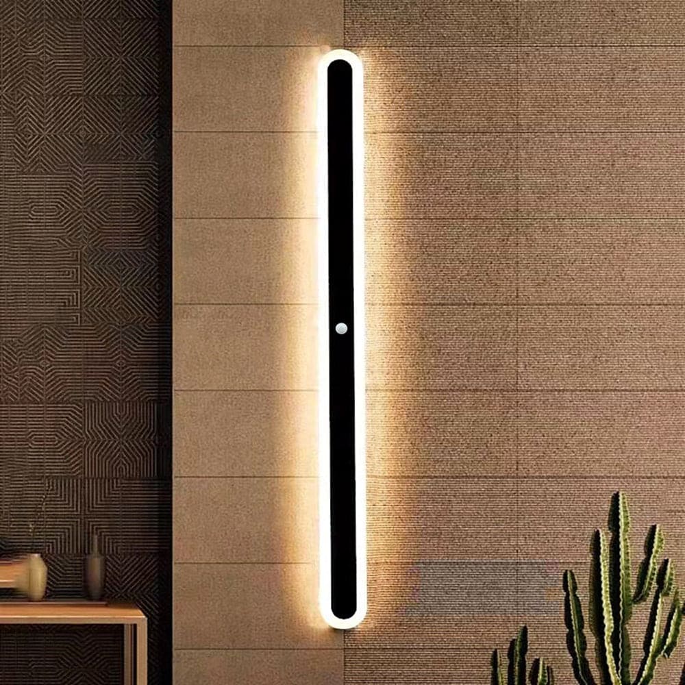 Modern Black Outdoor LED Wall Lamp with Minimalist Design