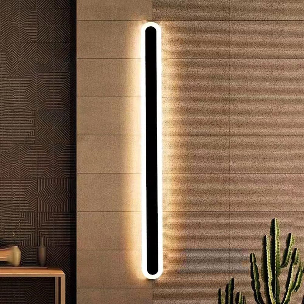 Modern Black Outdoor LED Wall Lamp with Minimalist Design