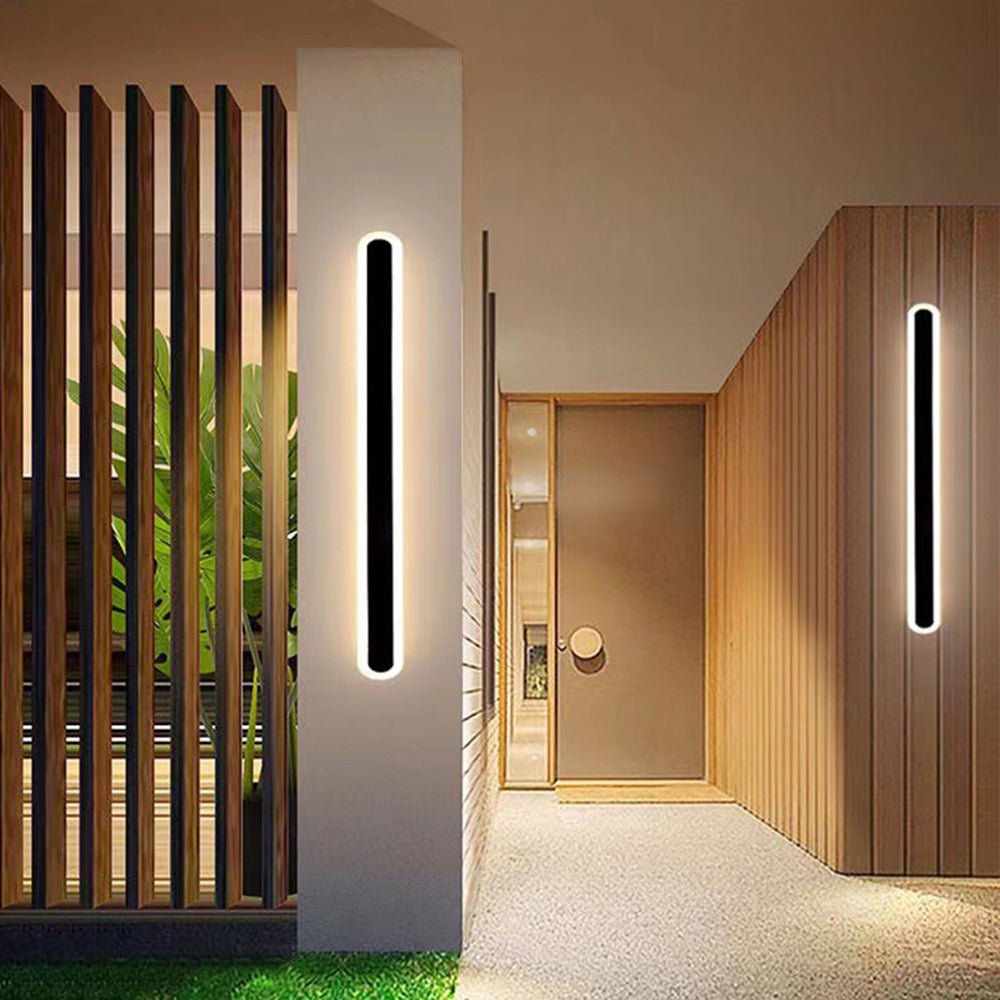 Modern Black Outdoor LED Wall Lamp with Minimalist Design