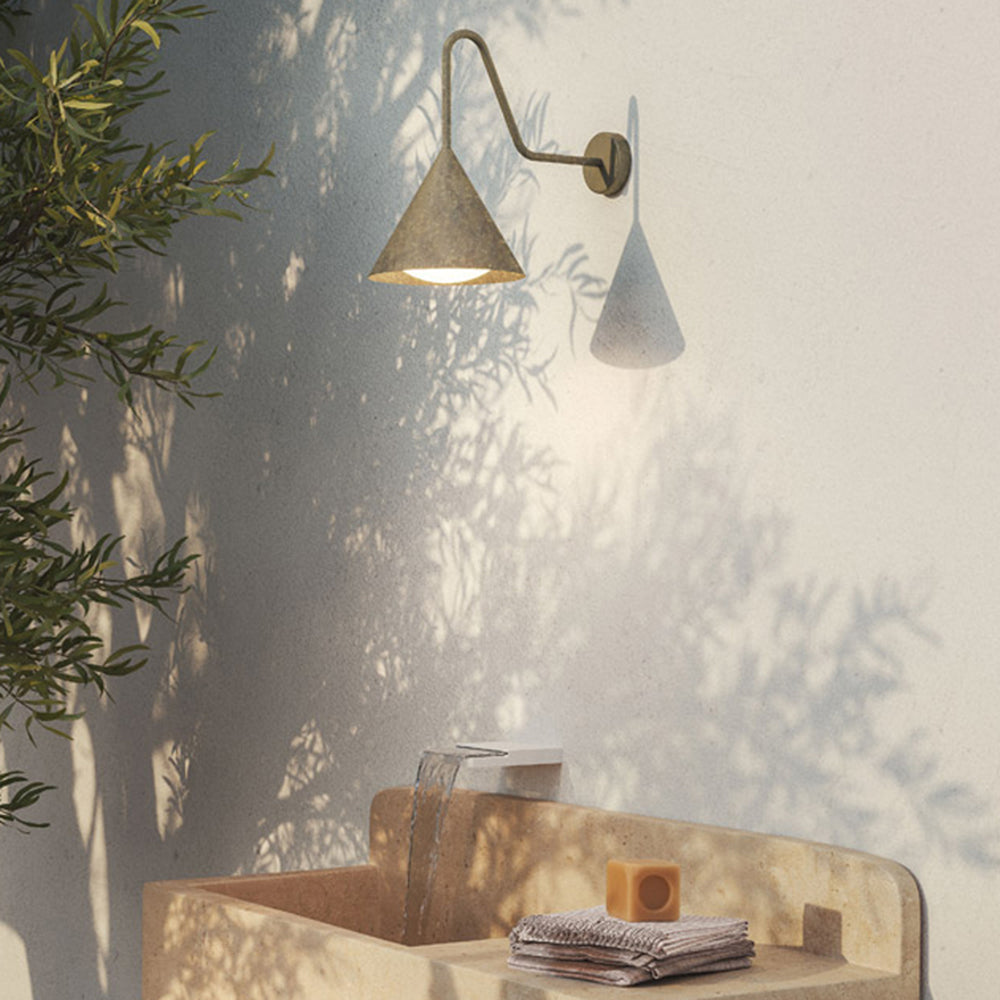 Modern Cone-Shaped Outdoor Wall Lamp – Waterproof, Black or Gold Finish