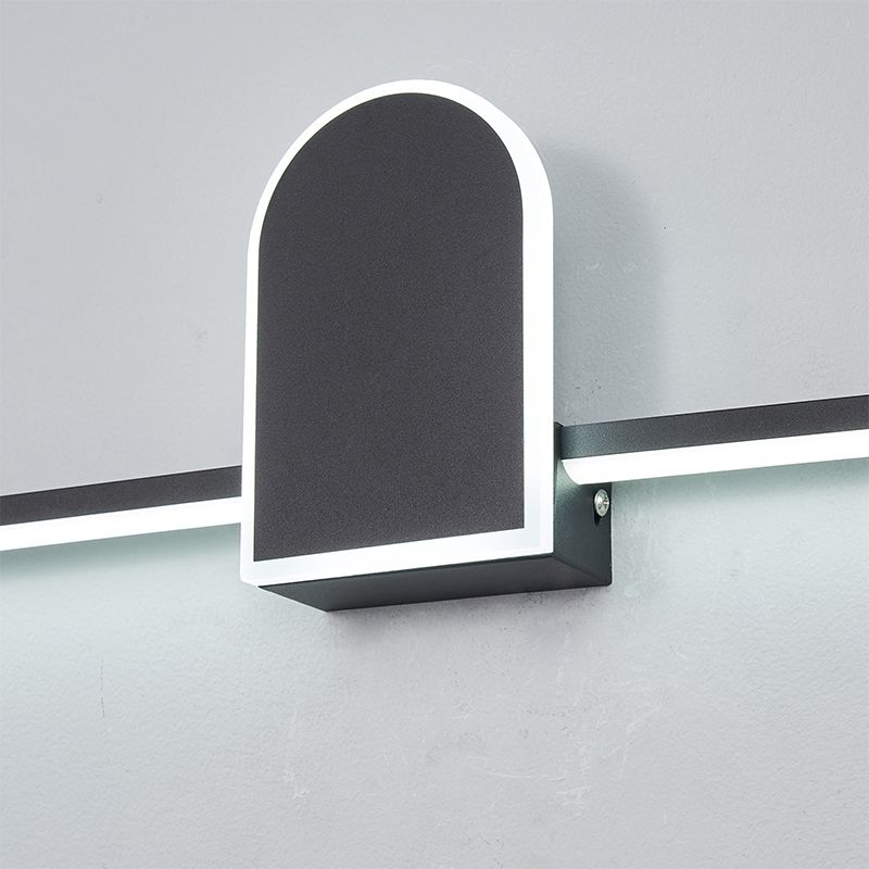 Modern Minimalist Wall Lamp – Black & White Finish