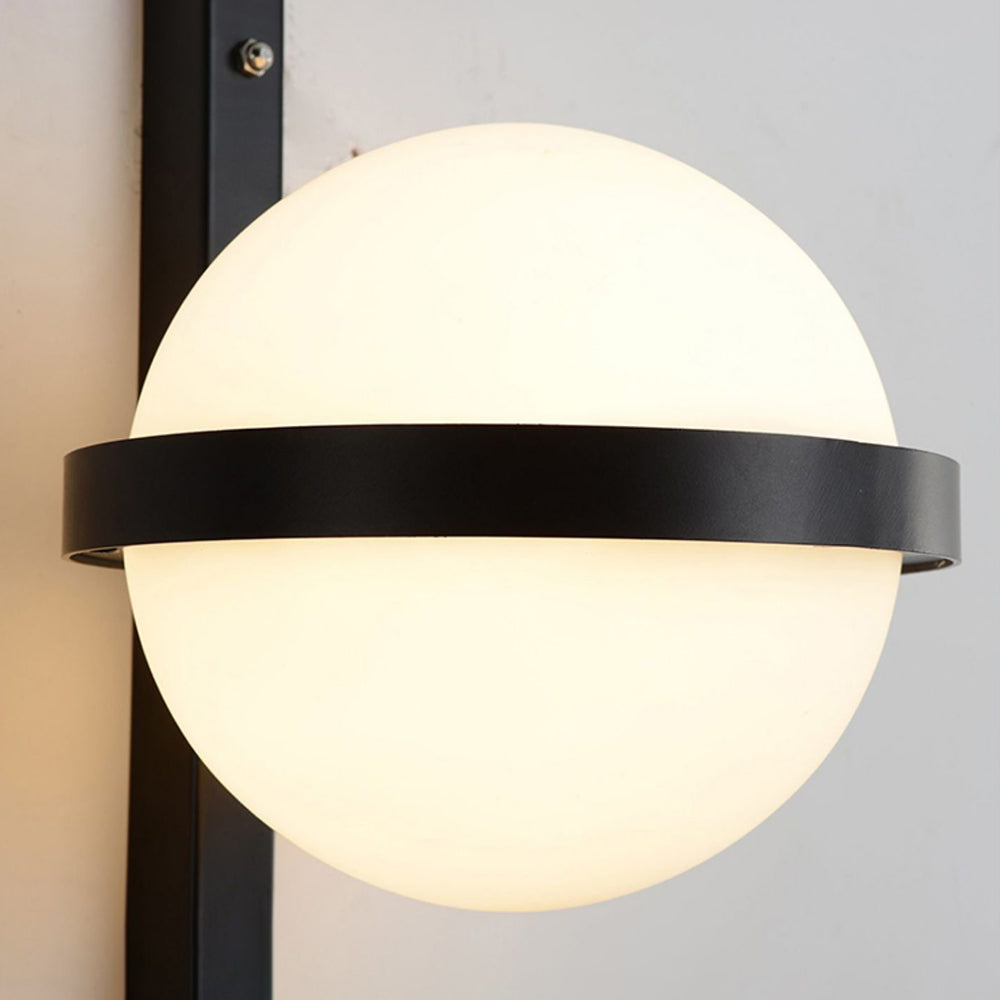 Modern Outdoor Wall Lamp with Globe Design – Solar or Hardwired Options