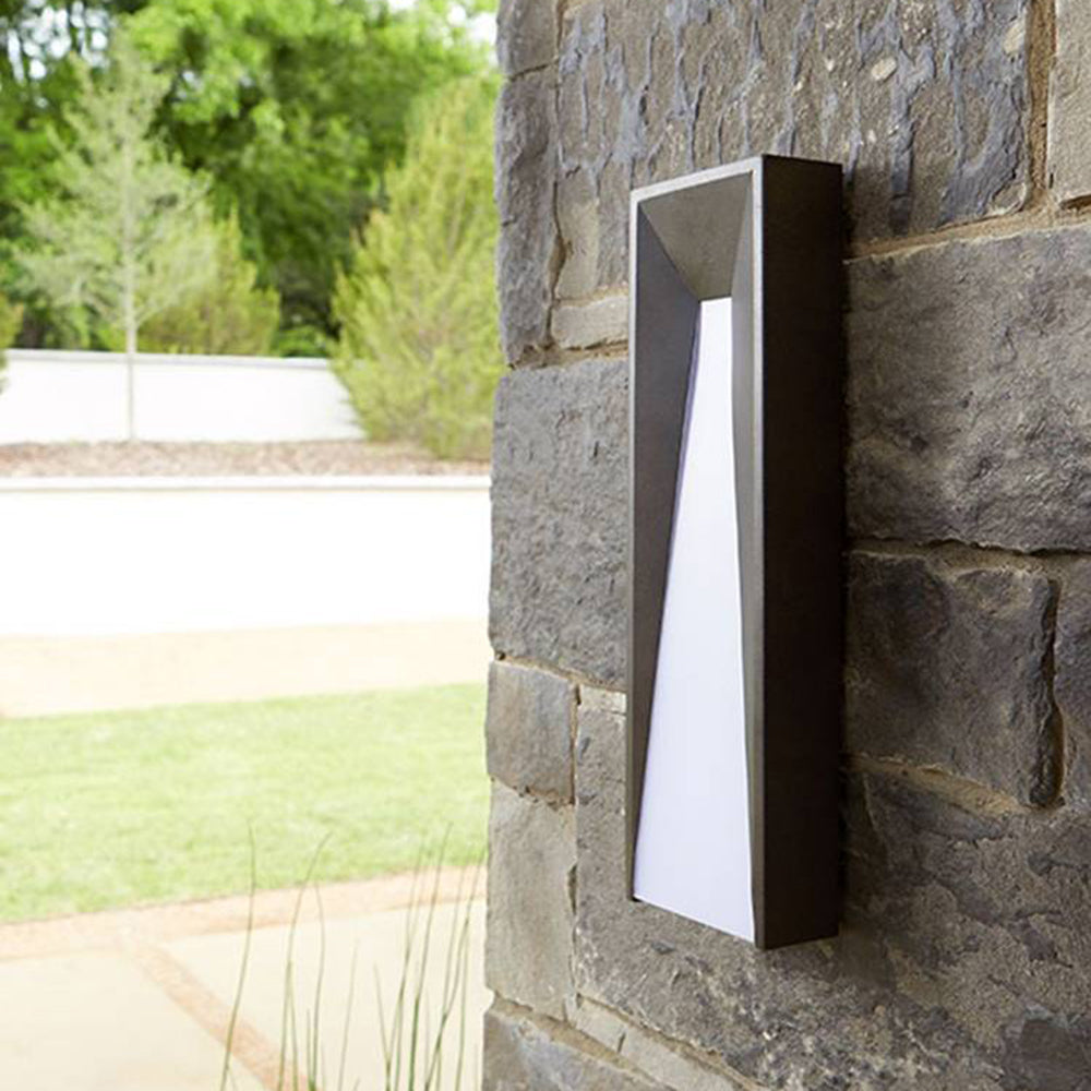 Modern Rectangular LED Outdoor Wall Lamp – Waterproof and Durable
