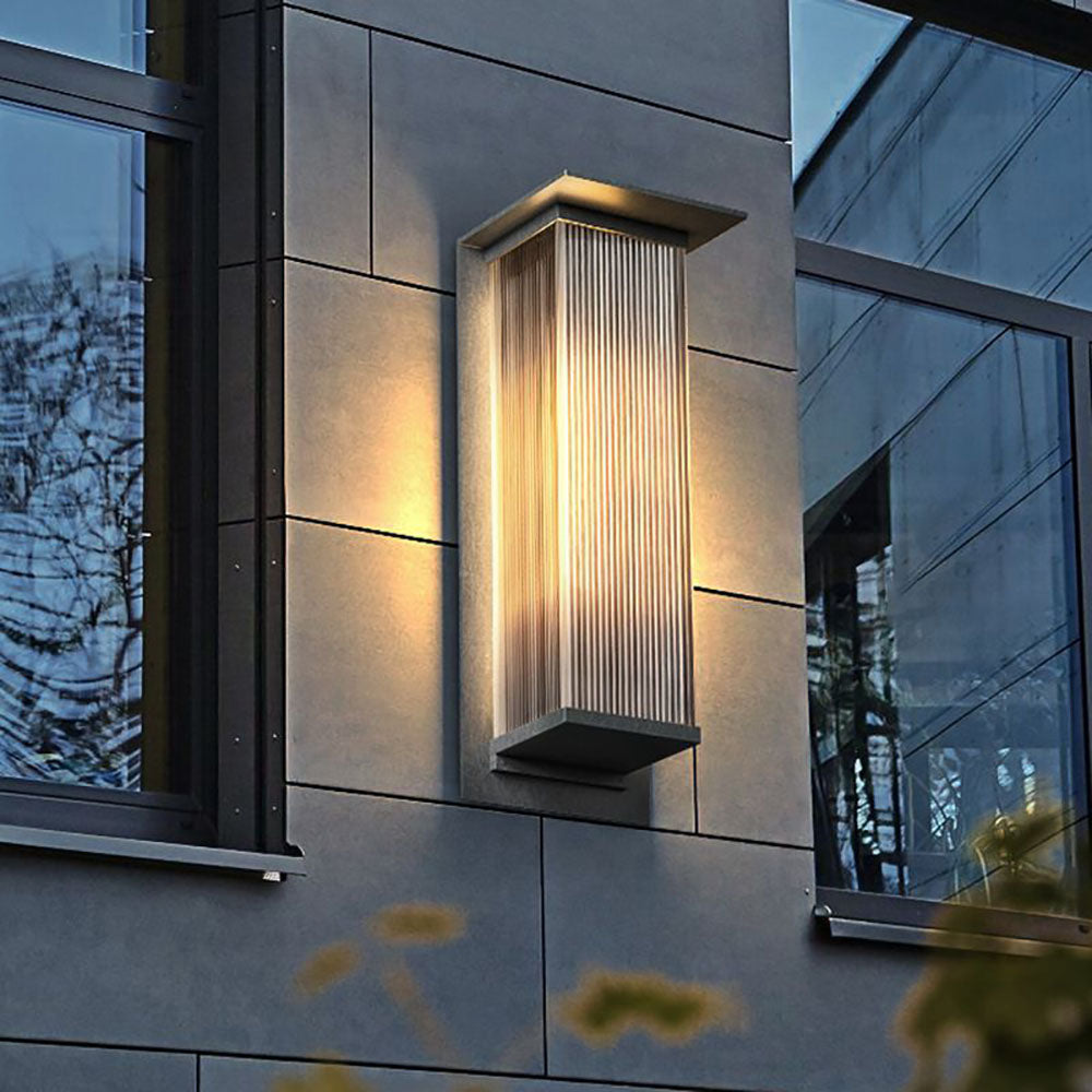 Modern Rectangular Outdoor Wall Lamp with Sleek Waterproof Design