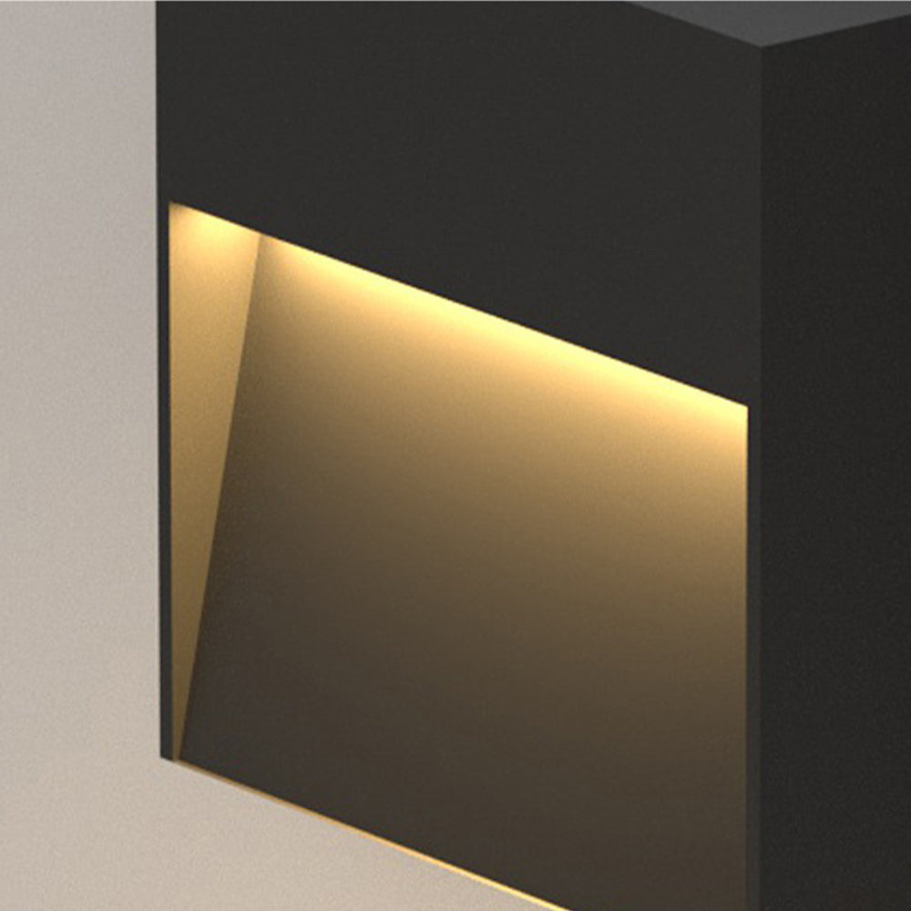 Sleek Modern Outdoor Step/Deck Sensor Light